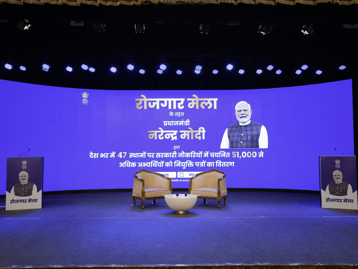 Rojgar Mela LED Stage — Government Event by Prosetup Events, Pan-India